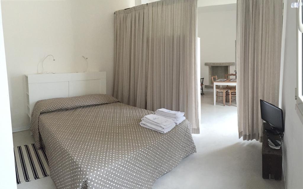 Tenuta Sant'Andrea Giuggianello الغرفة الصورة